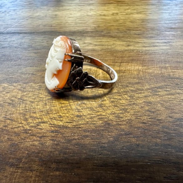 Gold Ring 2